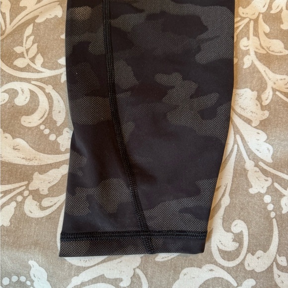 Athleta Rainer Reflective Tight Size 1X NWT - Picture 5 of 5